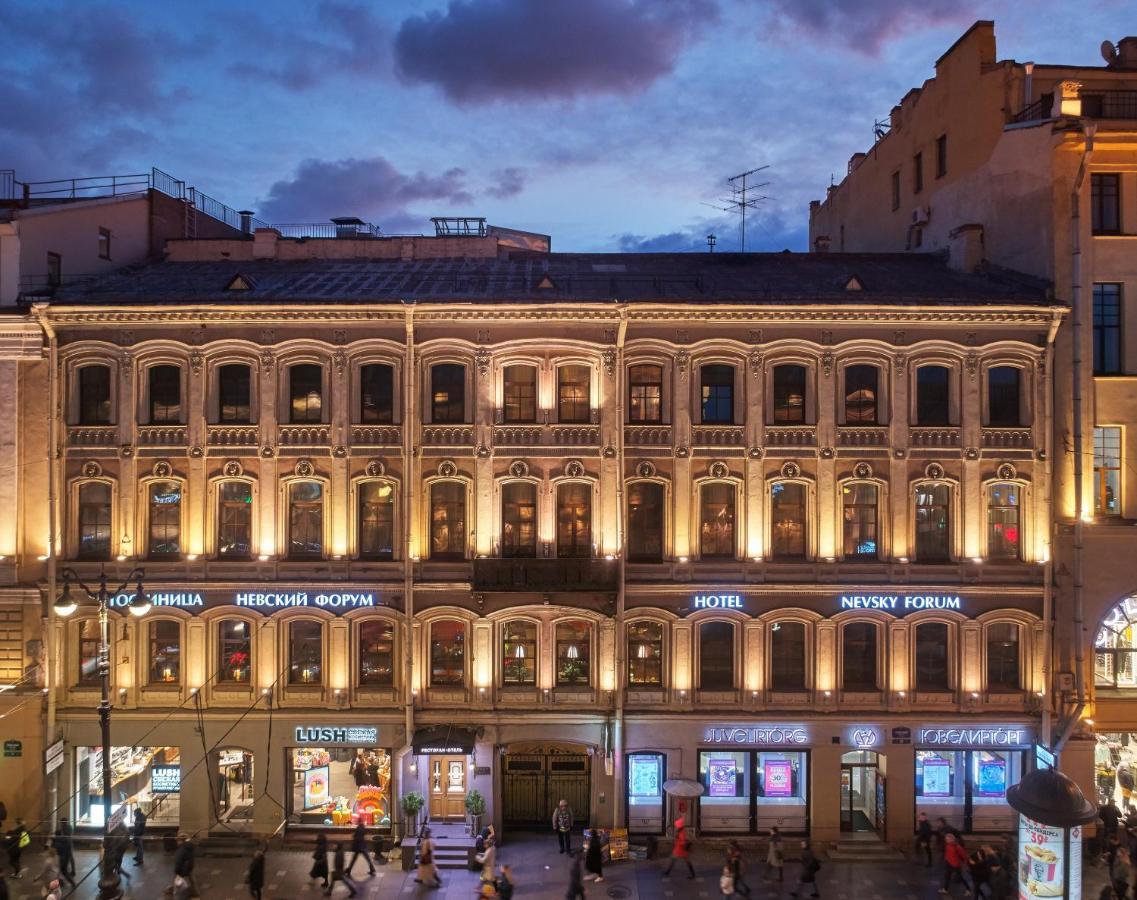 Nevsky Forum Hotel Saint Petersburg Exterior photo